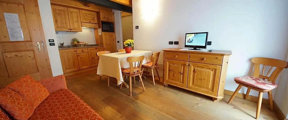 אראבה Residence Baita Antlia 3*,  איטליה