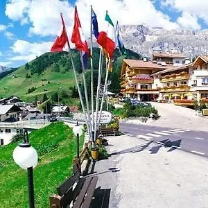 Hotel Dolomites Base Camp Olympia